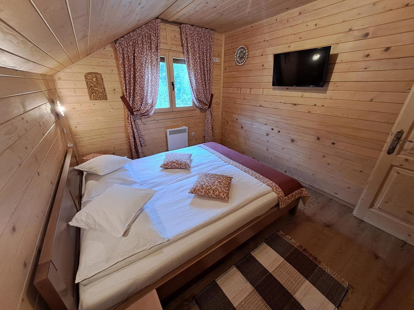 Nagy Lak Villa Sub Cetate Exterior foto